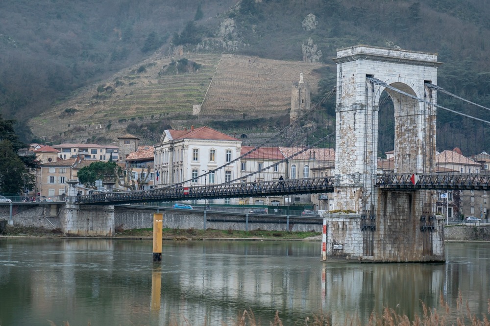 Tournon-sur-Rhône Footbridge 