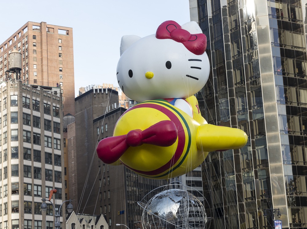 Macy's Day Hello Kitty